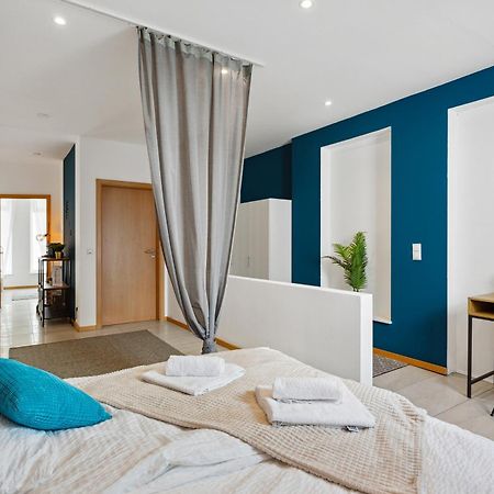 Apartamento Gross, Modern, Vollausgestattet, Gemuetlich Mit Kueche Und Parkplatz Fuer Urlaub Oder Business Kettig Exterior foto