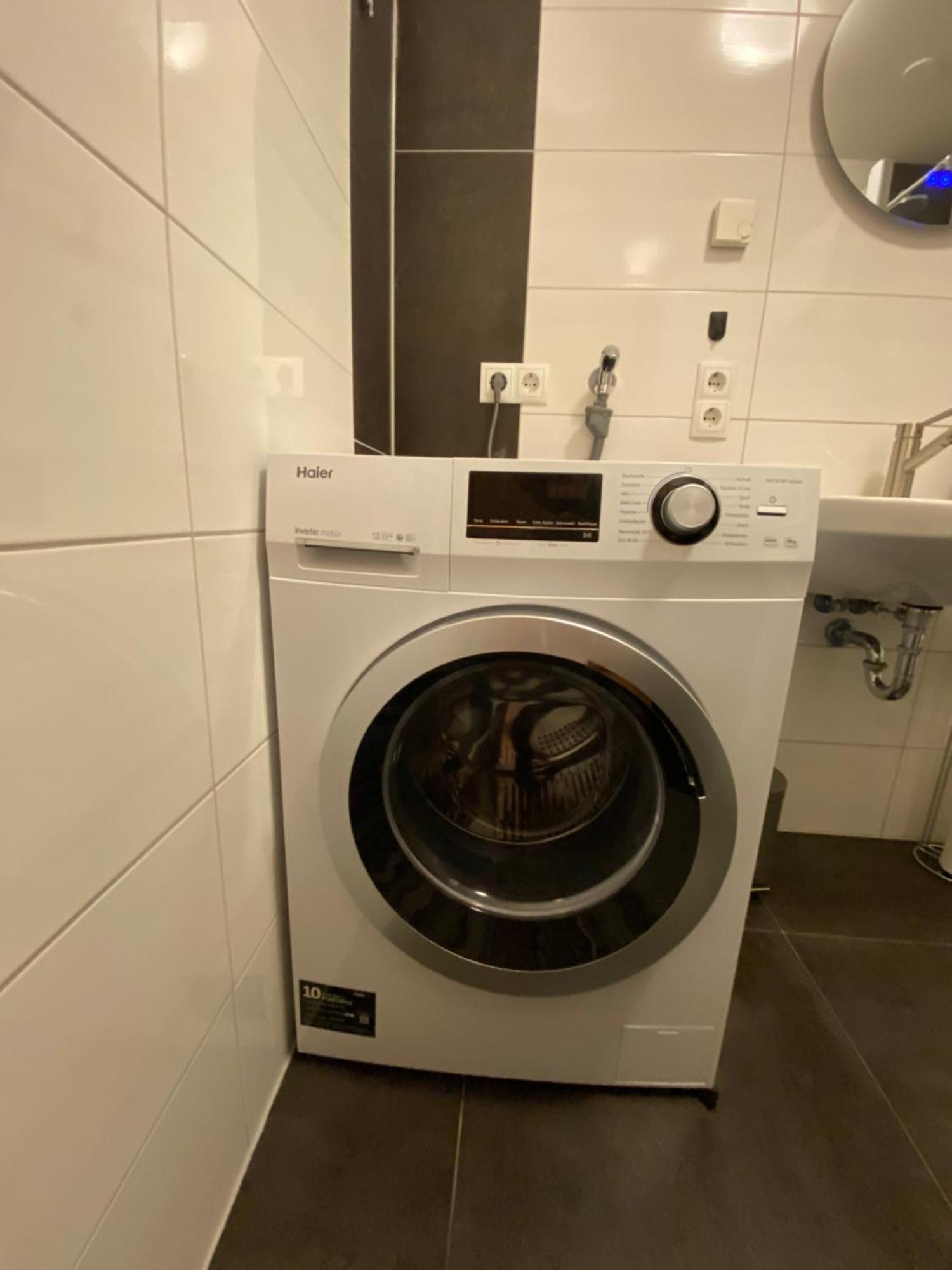 Apartamento Gross, Modern, Vollausgestattet, Gemuetlich Mit Kueche Und Parkplatz Fuer Urlaub Oder Business Kettig Exterior foto