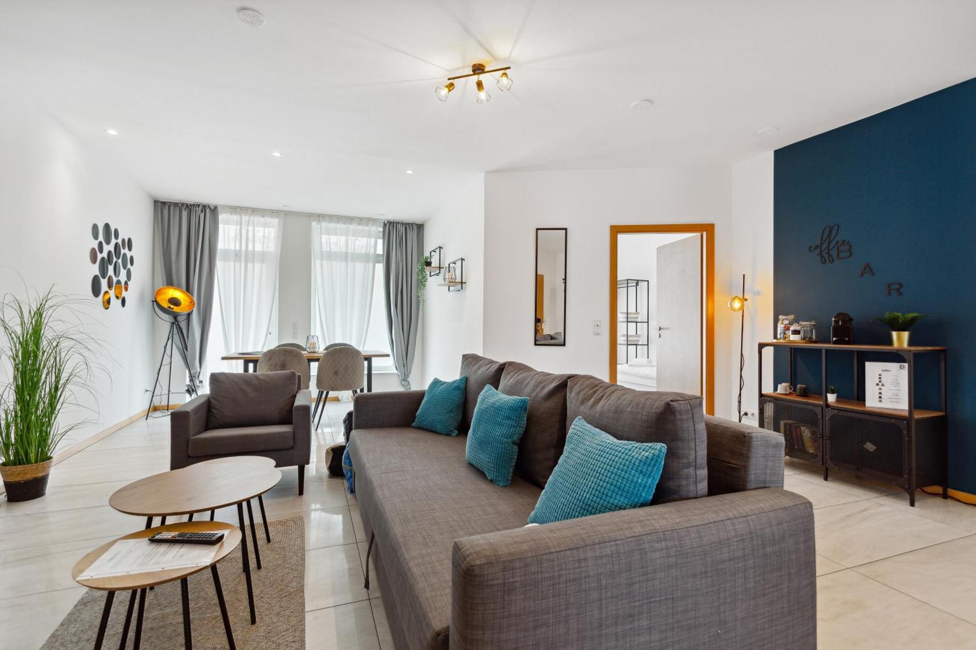 Apartamento Gross, Modern, Vollausgestattet, Gemuetlich Mit Kueche Und Parkplatz Fuer Urlaub Oder Business Kettig Exterior foto