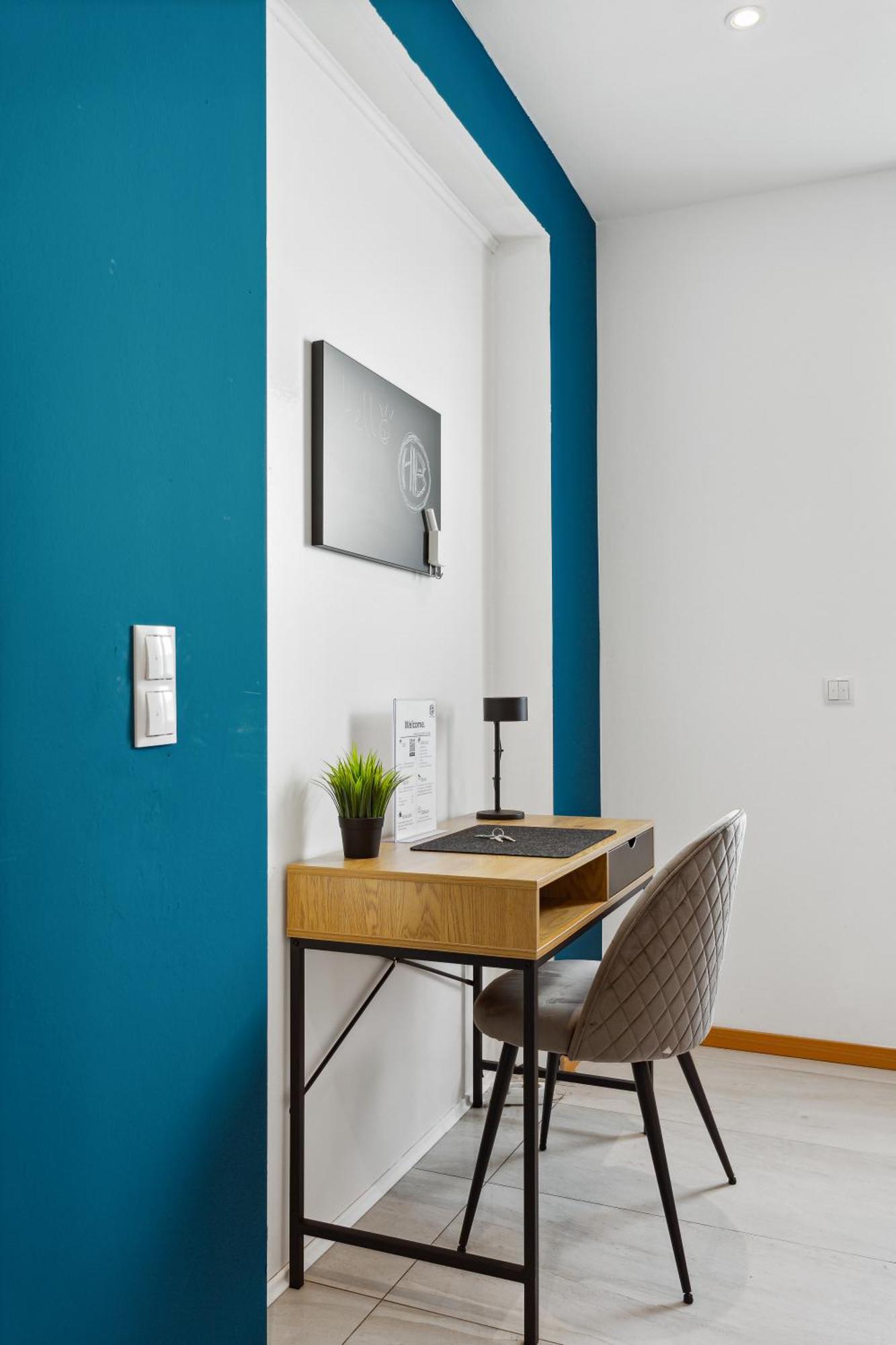 Apartamento Gross, Modern, Vollausgestattet, Gemuetlich Mit Kueche Und Parkplatz Fuer Urlaub Oder Business Kettig Exterior foto